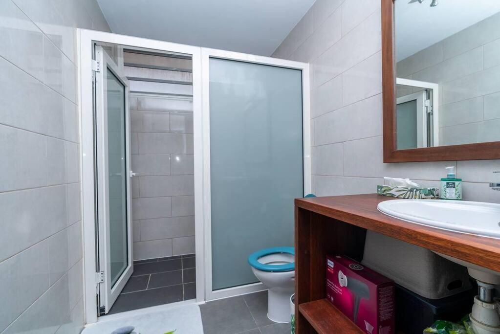 פאפיט Heitea Lodge - 6 Min Airport, Wifi, Ac & Parking מראה חיצוני תמונה